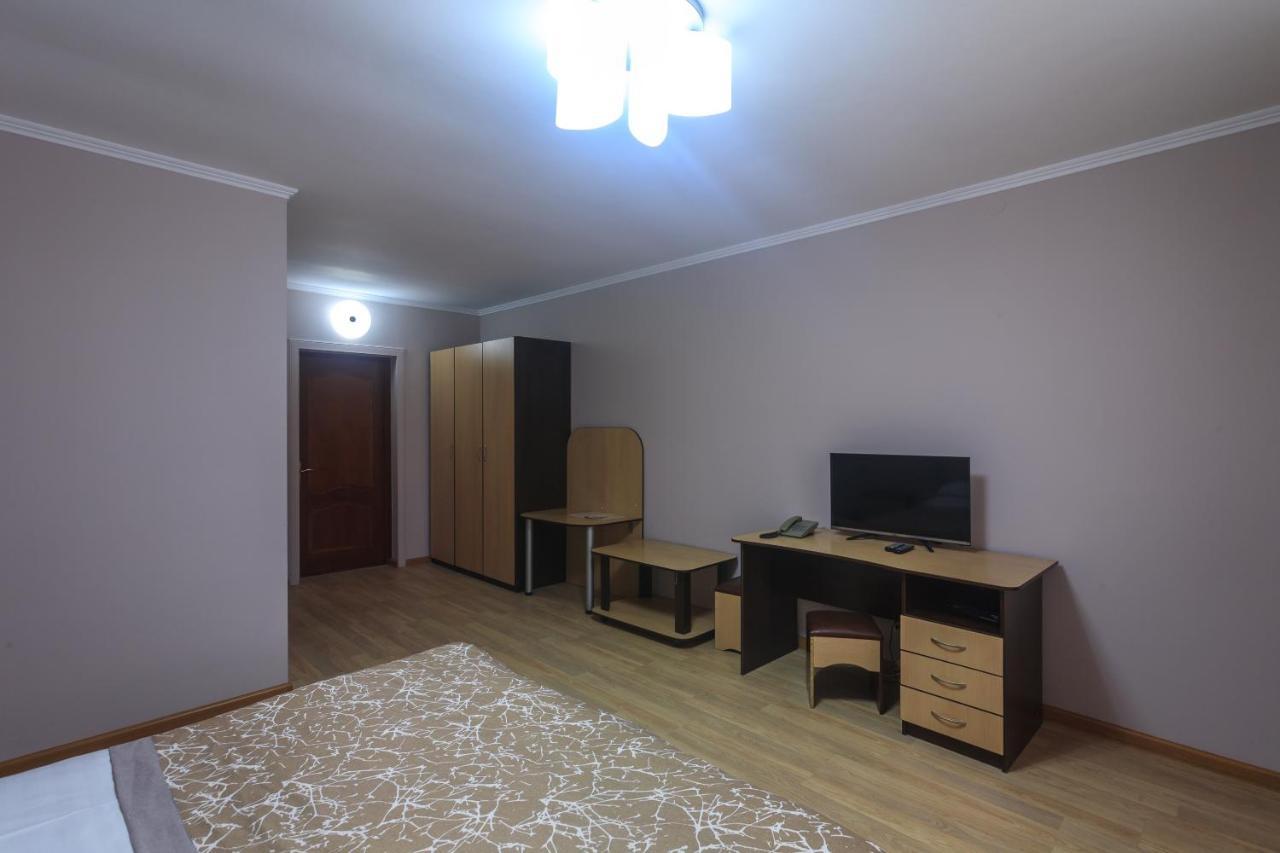 Sunkar Hotel Алмати Екстер'єр фото
